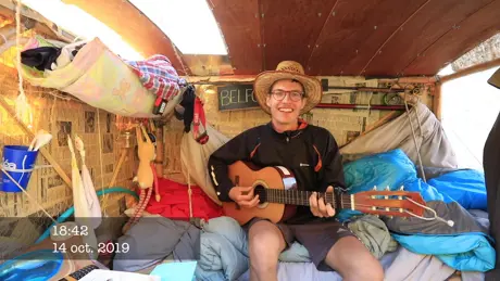 Félix, voyageur à vélo canoë